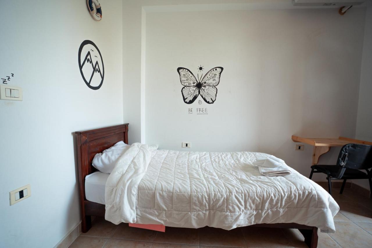 Rafiki Hostels - Дахаб Екстер'єр фото